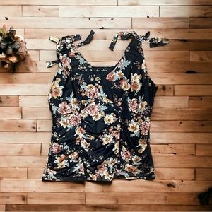 NWOT Floral Elegant Tank Blouse, Size Medium